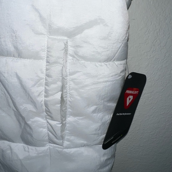 FP Movement In A Bubble Puffer Vest - Picture 6 of 12